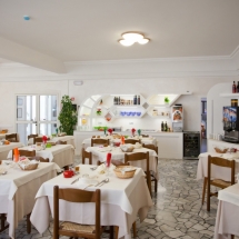 IMG_0105_1200 IMG_0105_1200